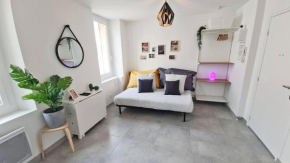 MaxBnb - Studio Cozy - Climatisé - WiFi Fibre - 10 min à pied Gare -3-